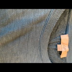 Loft beautiful turquoise color and so comfy.